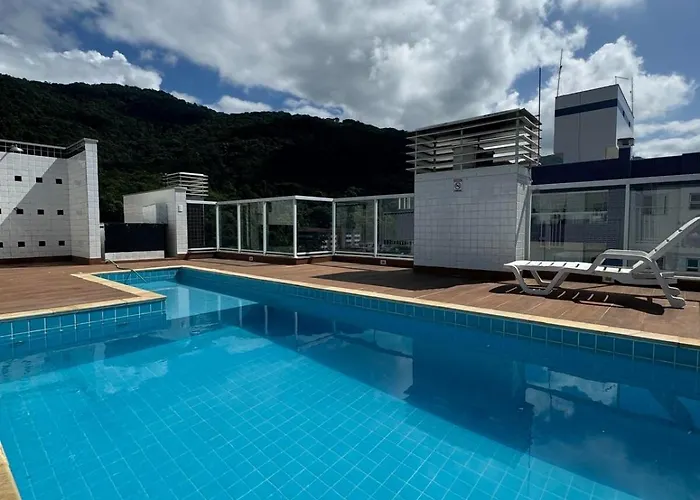 Apartamento Na Praia Das Toninhas Em Ubatuba 350M Da Praia -2 Quartos Sendo 1 Suite, Piscina, Varanda Gourmet Com Churrasqueira, Ar Condicionado, Cozinha Completa, Duas Garagens